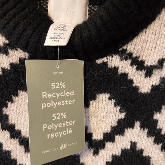 H&M (super comfy) SWEATER SIZE XS NWT AZTEC - Picture 5 of 6